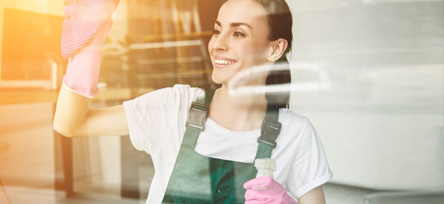 Tips For Easy Home Cleaning In The Winter - Https://www.dustbustersservices.ca/blog/house-cleaning-tips/easy-home-cleaning-in-the-winter/