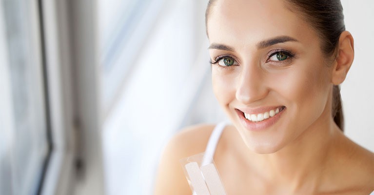 Teeth Whitening At Home Vs. A Dental Office - Https://www.westondental.ca/blog/teeth-whitening-home-vs-dentist/